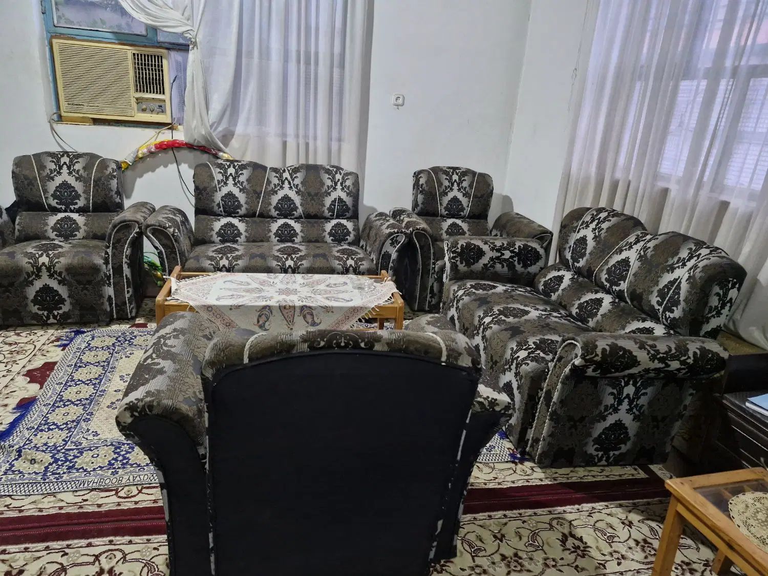 مبل راحتی  کاملآ سالم مشکی طوسی بدون جلو مبلی|مبلمان خانگی و میز عسلی|رشت, رودباری|دیوار