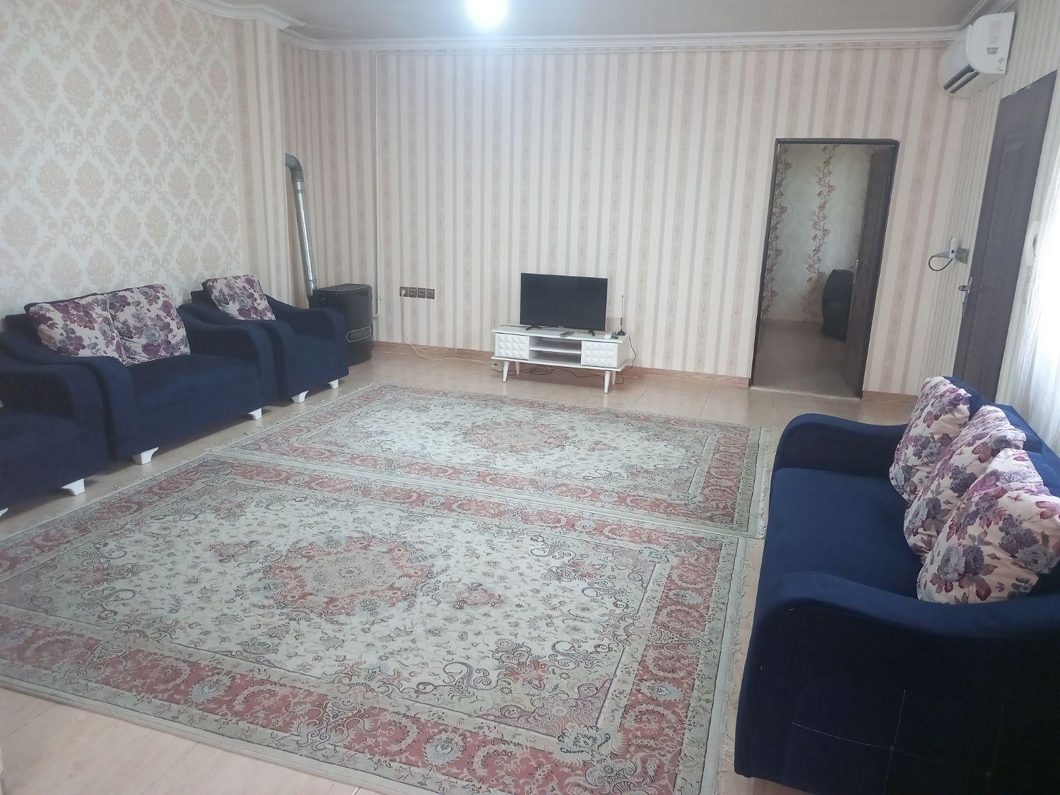 یک خواب با پارکینگ اختصاصی (خانواده و مجرد)|اجارهٔ کوتاه‌مدت آپارتمان و سوئیت|رشت, کوی امام رضا|دیوار