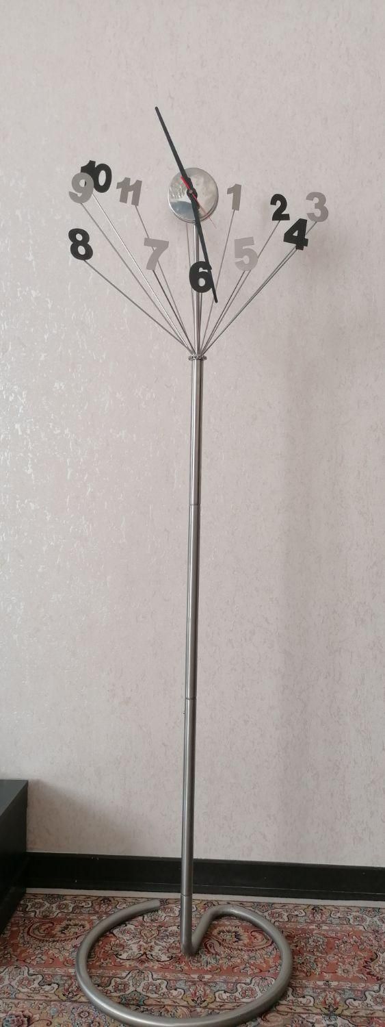 ساعت تمام استیل کنارسالنی|ساعت دیواری و تزئینی|اصفهان, بهارستان|دیوار