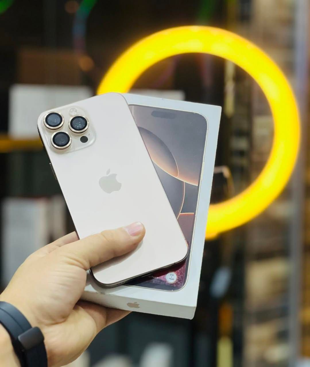 اپل iPhone 16 Pro با حافظهٔ ۲۵۶ گیگابایت|موبایل|مشهد, چهارچشمه|دیوار