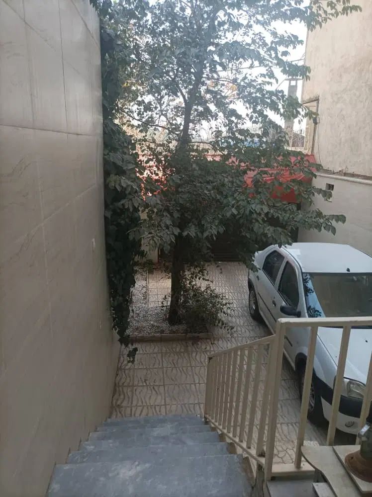 اجاره خانه ویلایی دربست شهرک زیبای احمدیه|اجارهٔ خانه و ویلا|کرج, شهرک جهان‌نما|دیوار