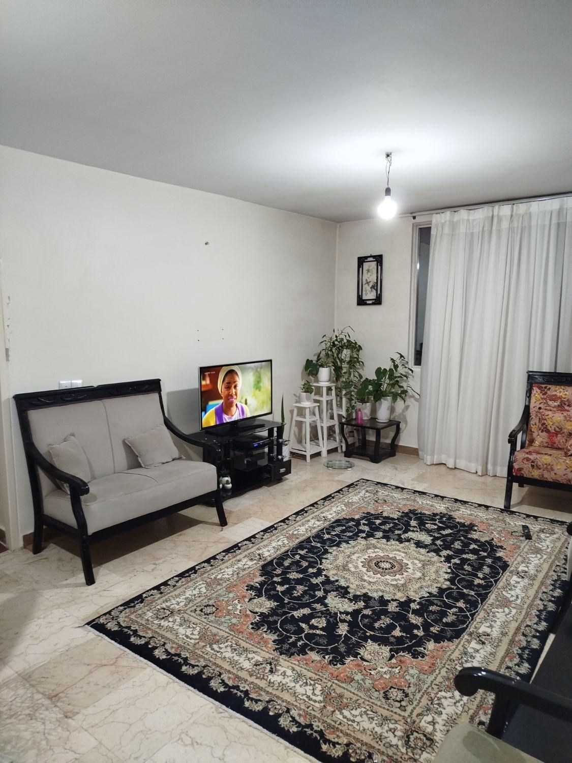 فروش آپارتمان / ۶۵ متری / بر خ چمران / مجتمع زمرد|فروش آپارتمان|بومهن, |دیوار