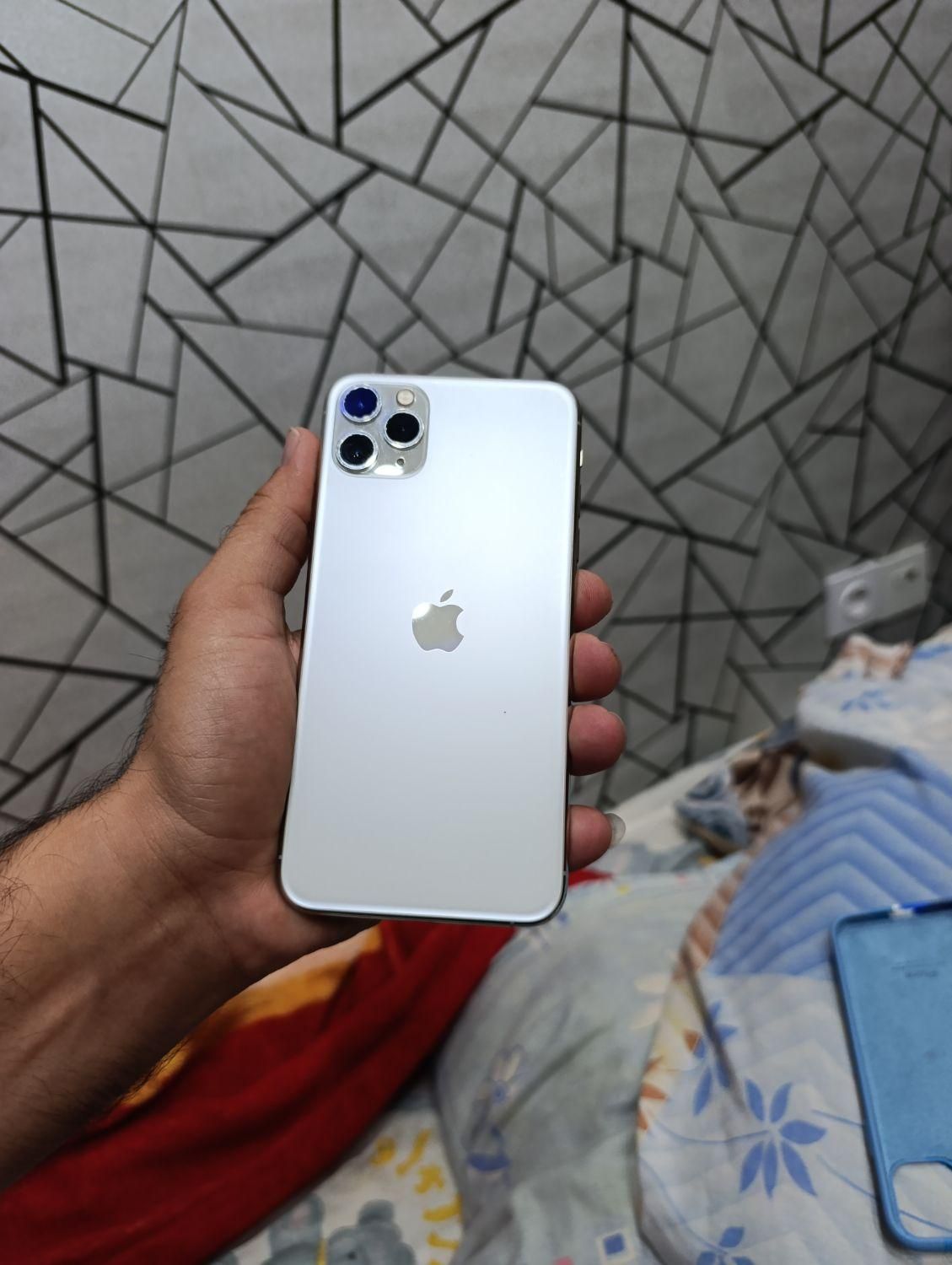 فابریک و نو ترین آیفون 11پرومکس iPhone 11promax|موبایل|پرند, |دیوار