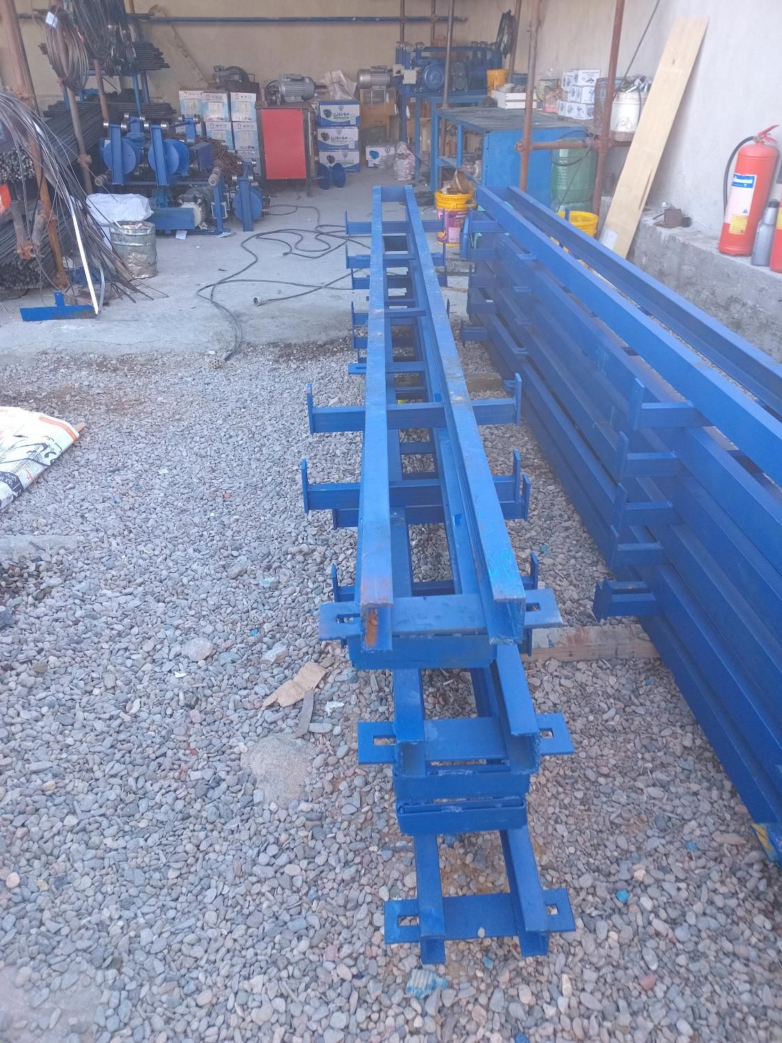 بالابر بتونیر لوله داربستی|مصالح و تجهیزات ساختمان|تبریز, |دیوار