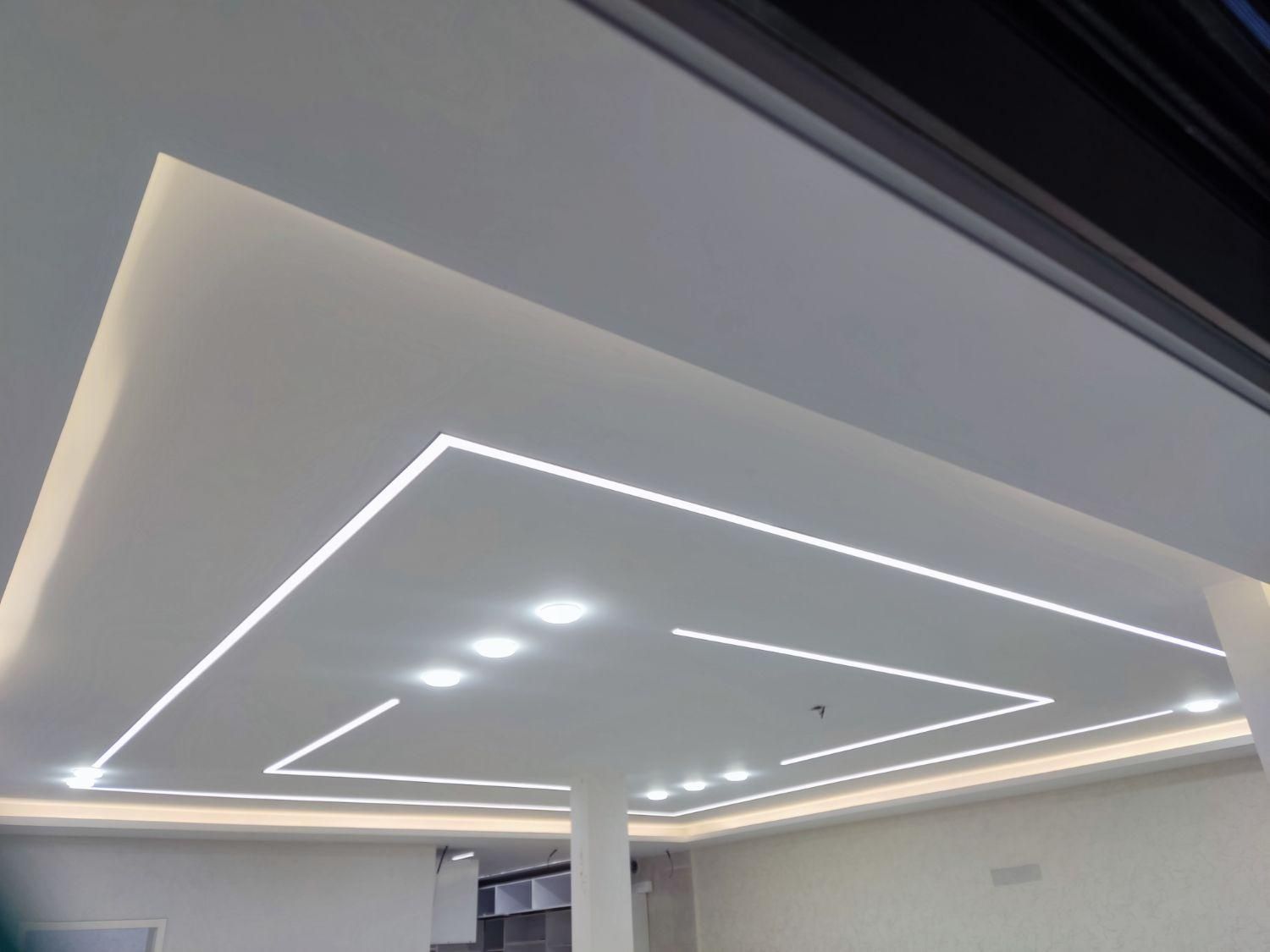 برقکار برق کار ساختمان .لاین نوری|خدمات پیشه و مهارت|قزوین, |دیوار