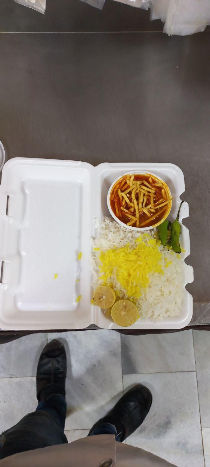 تهیه غذا|خدمات پذیرایی، مراسم|قروه, |دیوار