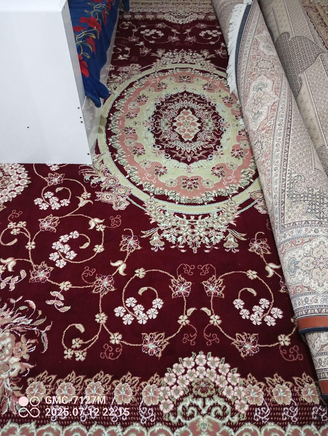 تعدادی وسایل خانه|فرش|اردبیل, |دیوار