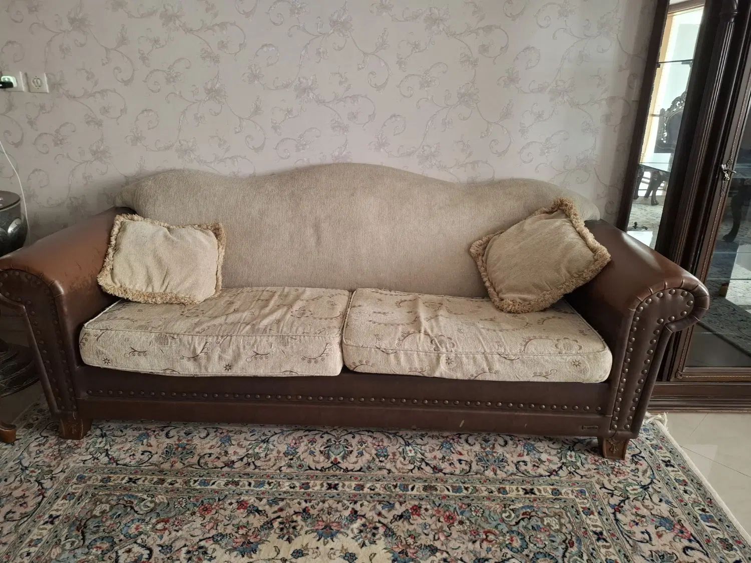 مبل راحتی|مبلمان خانگی و میز عسلی|اصفهان, شهرستان|دیوار