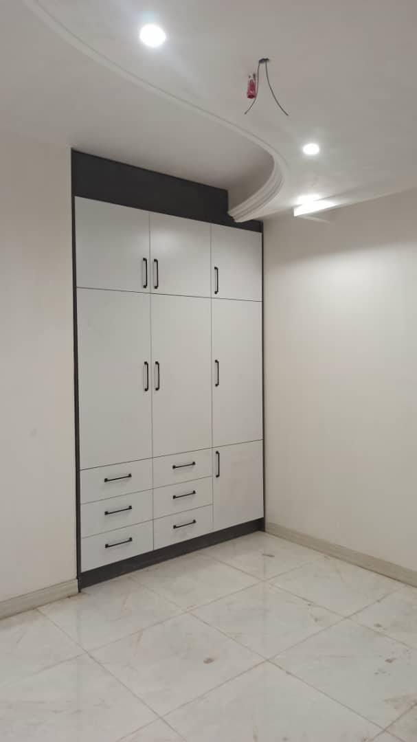 فروش واحد۱۳۰مترنوسازمهاله نپسندی گلبرگ شهرک ولیعصر|فروش آپارتمان|ورامین, شهرک فجر|دیوار