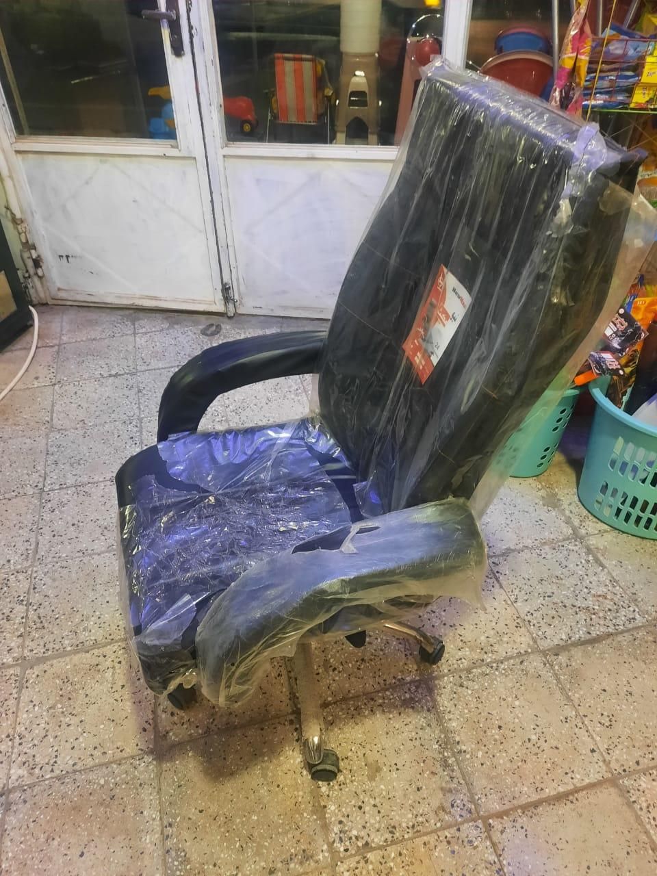 صندلی مدیریتی نو|صندلی و نیمکت|شهرکرد, |دیوار