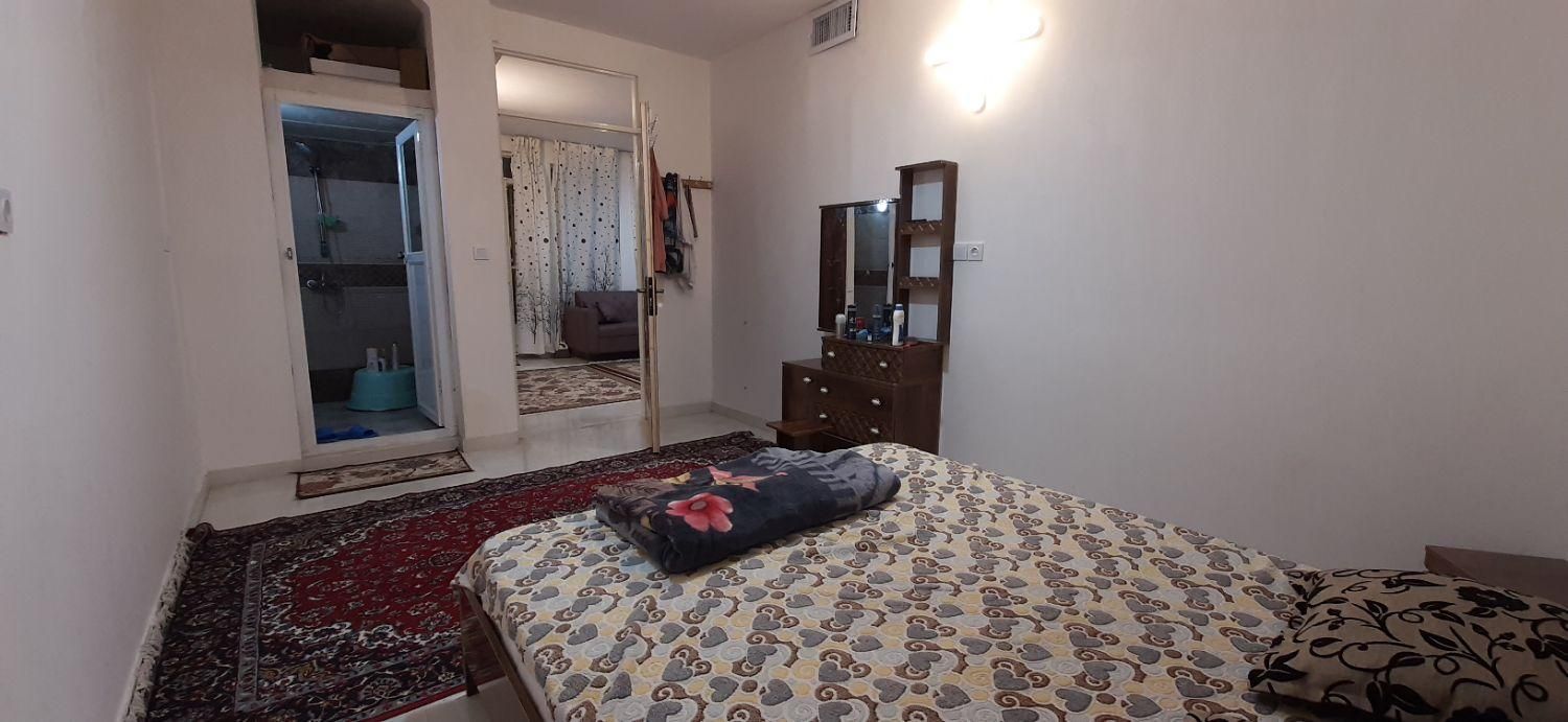 اجاره ویلا، سوییت و کلبه گلدشت|اجارهٔ کوتاه‌مدت ویلا و باغ|بروجرد, |دیوار