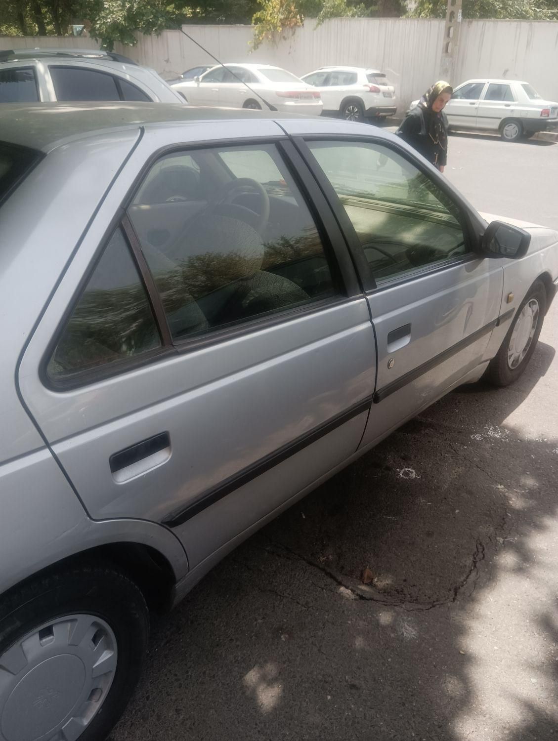 پژو 405 جی ال ایکس (GLX)، مدل ۱۳۹۰|خودرو سواری و وانت|تهران, ولنجک|دیوار