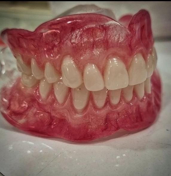 تعمییر وساخت دندان مصنوعی 10 میلیون|خدمات آرایشگری و زیبایی|تنکابن, |دیوار