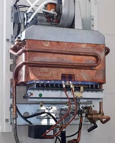 تعمیرات تخصصی پکیج ، آبگرمکن دیواری و لوله کشی آب|خدمات پیشه و مهارت|مرند, |دیوار