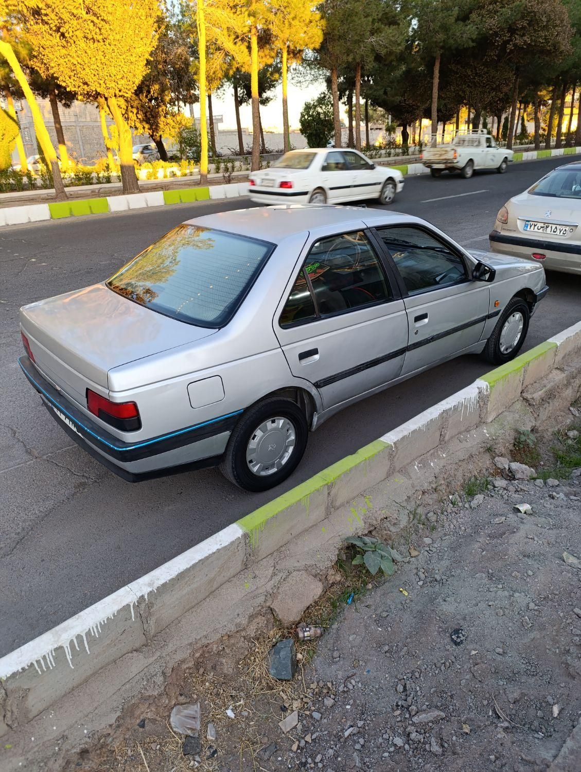پژو 405 GLX - دوگانه سوز CNG، مدل ۱۳۸۹|خودرو سواری و وانت|رفسنجان, |دیوار