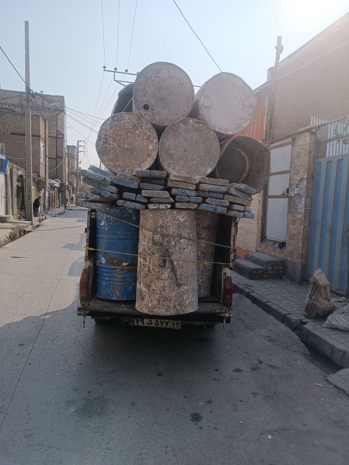 اجاره تخته بنایی بشکه فرقون نردبان خرک،|خدمات پیشه و مهارت|مشهد, طلاب|دیوار