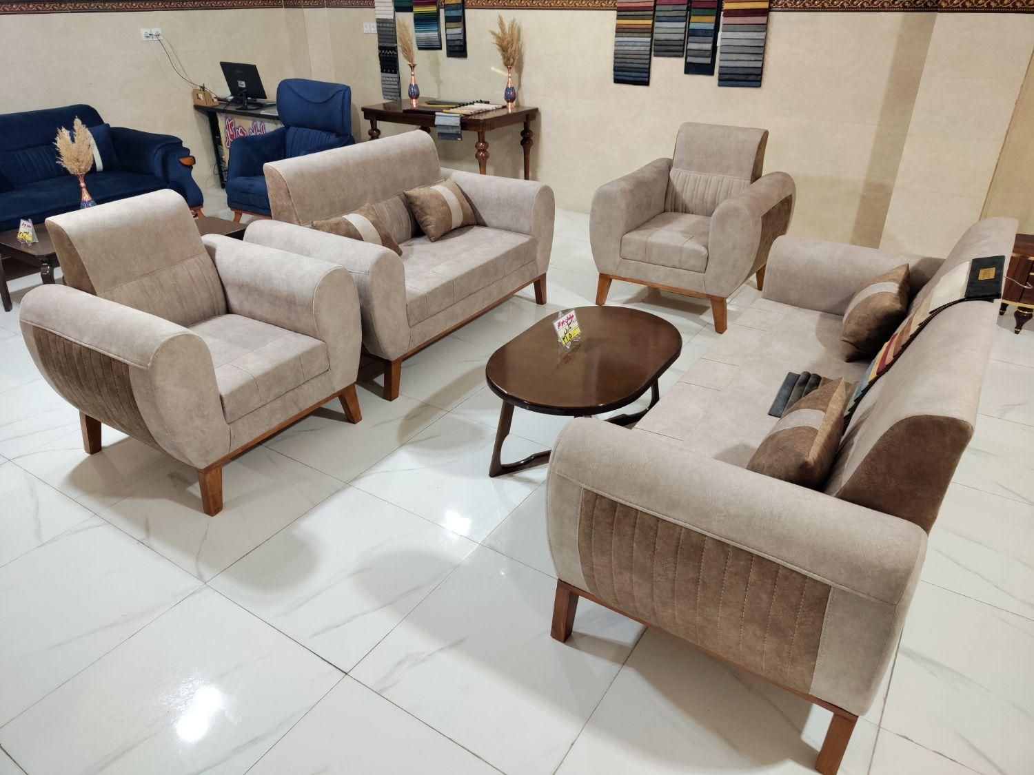 مبل راحتی ( مدل مارتینا اصلی )|مبلمان خانگی و میز عسلی|ملایر, |دیوار