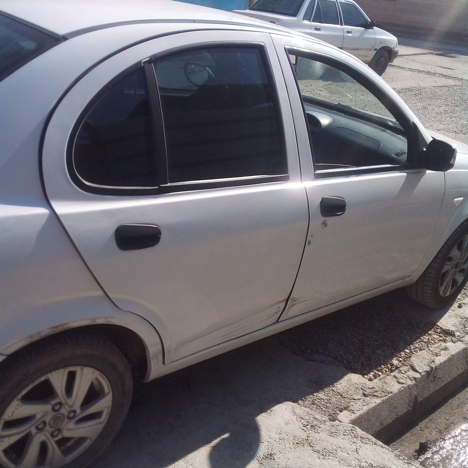 ساینا دنده‌ای EX، مدل ۱۳۹۶ سند به نام|خودرو سواری و وانت|دزفول, |دیوار