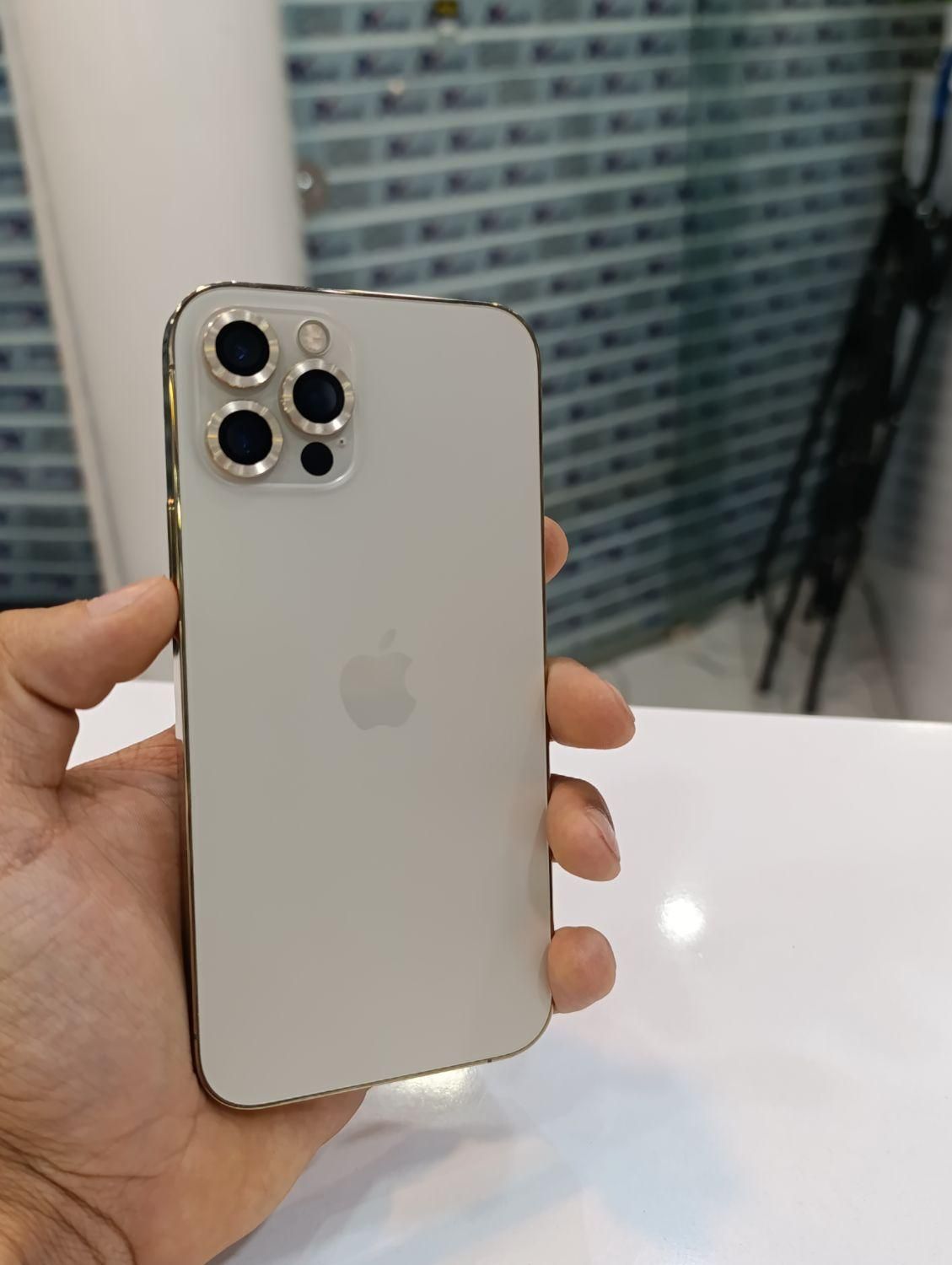 Iphone 12 pro|موبایل|اصفهان, ناژوان|دیوار