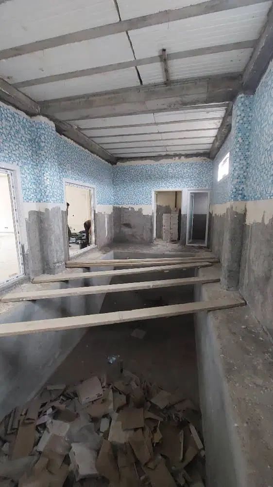 باسلام نصب کاشی استخری با ضمانت ومهندسی|خدمات پیشه و مهارت|مشهد, گلبرگ شمالی|دیوار