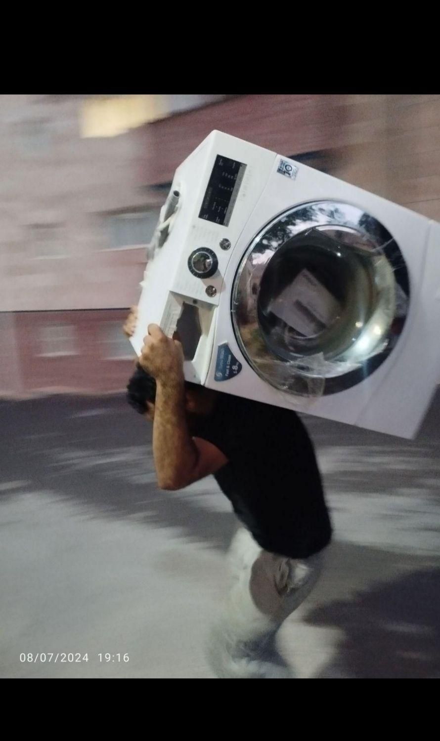 جابجایی اثاثیه منزل ،همراه با کارگر و ماشین بابری|خدمات حمل و نقل|ملایر, |دیوار