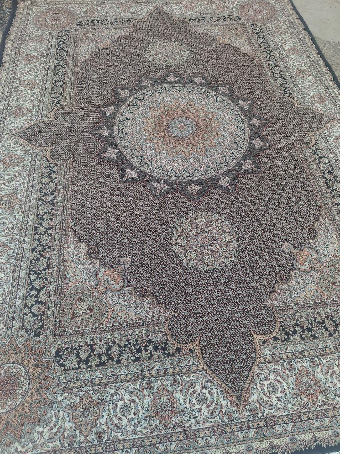 خریدار انواع فرش ماشینی ودستبافت|فرش|اردبیل, |دیوار