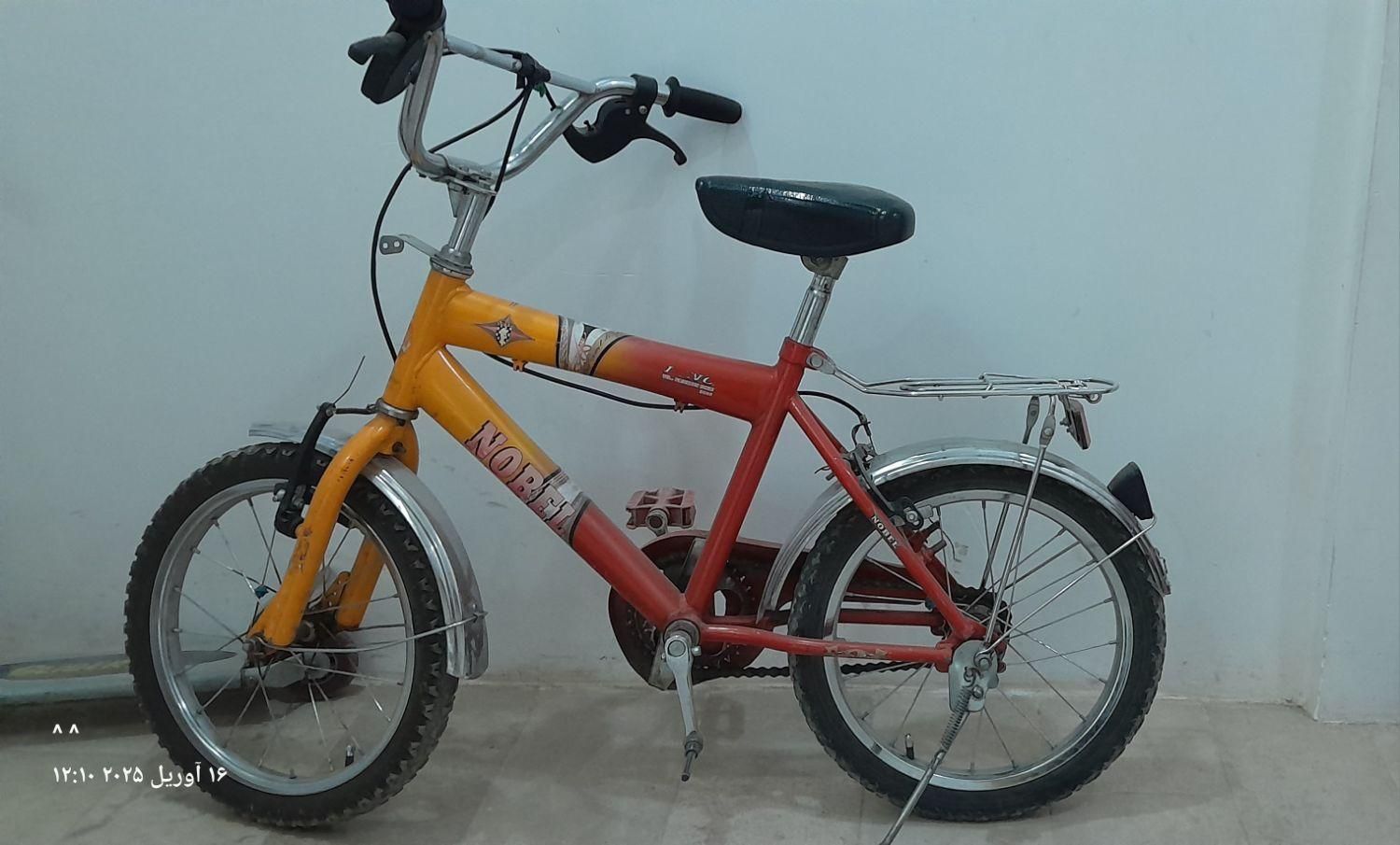 دوچرخه ۱۶ سالم بدون هیچ مشکلی|دوچرخه، اسکیت، اسکوتر|بروجرد, |دیوار