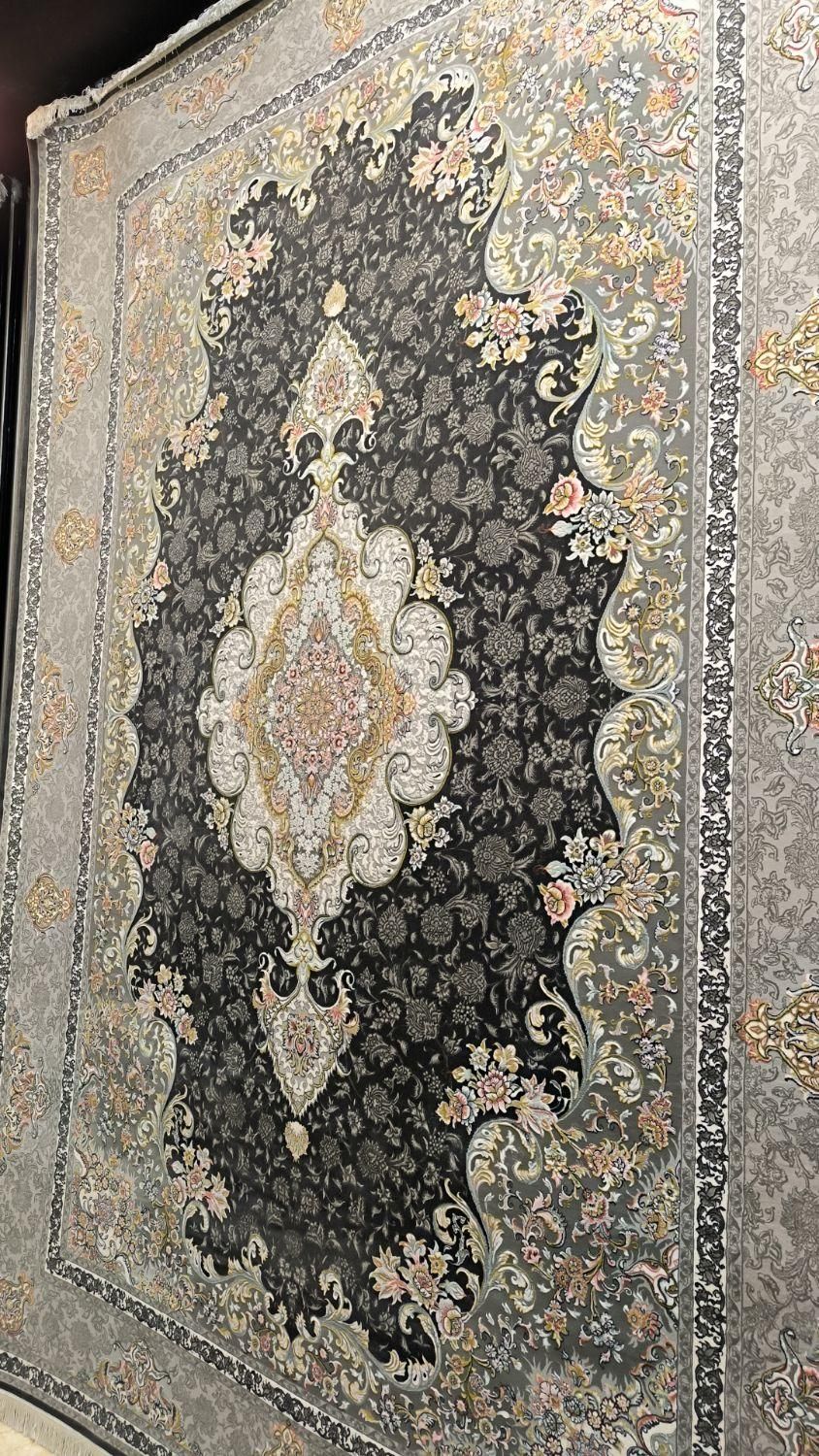 فرش ۱۰۰۰ و۱۲۰۰ شانه شرایطی|فرش|اصفهان, مولوی|دیوار