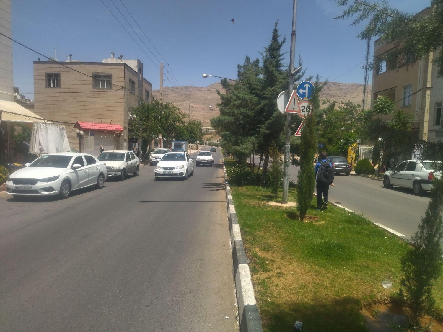 اجاره مغازه ۵۰ متری در زیباشهر|اجارهٔ مغازه و غرفه|شیراز, رکن‌آباد|دیوار