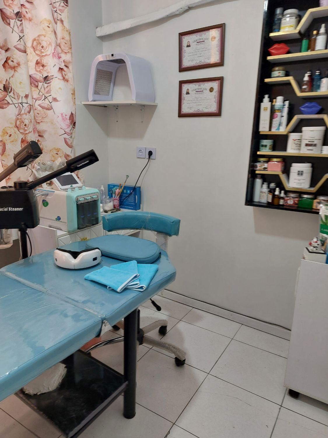 واگذاری مطب پوست و مو|اجارهٔ دفتر کار، اتاق اداری، مطب|تهران, نازی‌آباد|دیوار