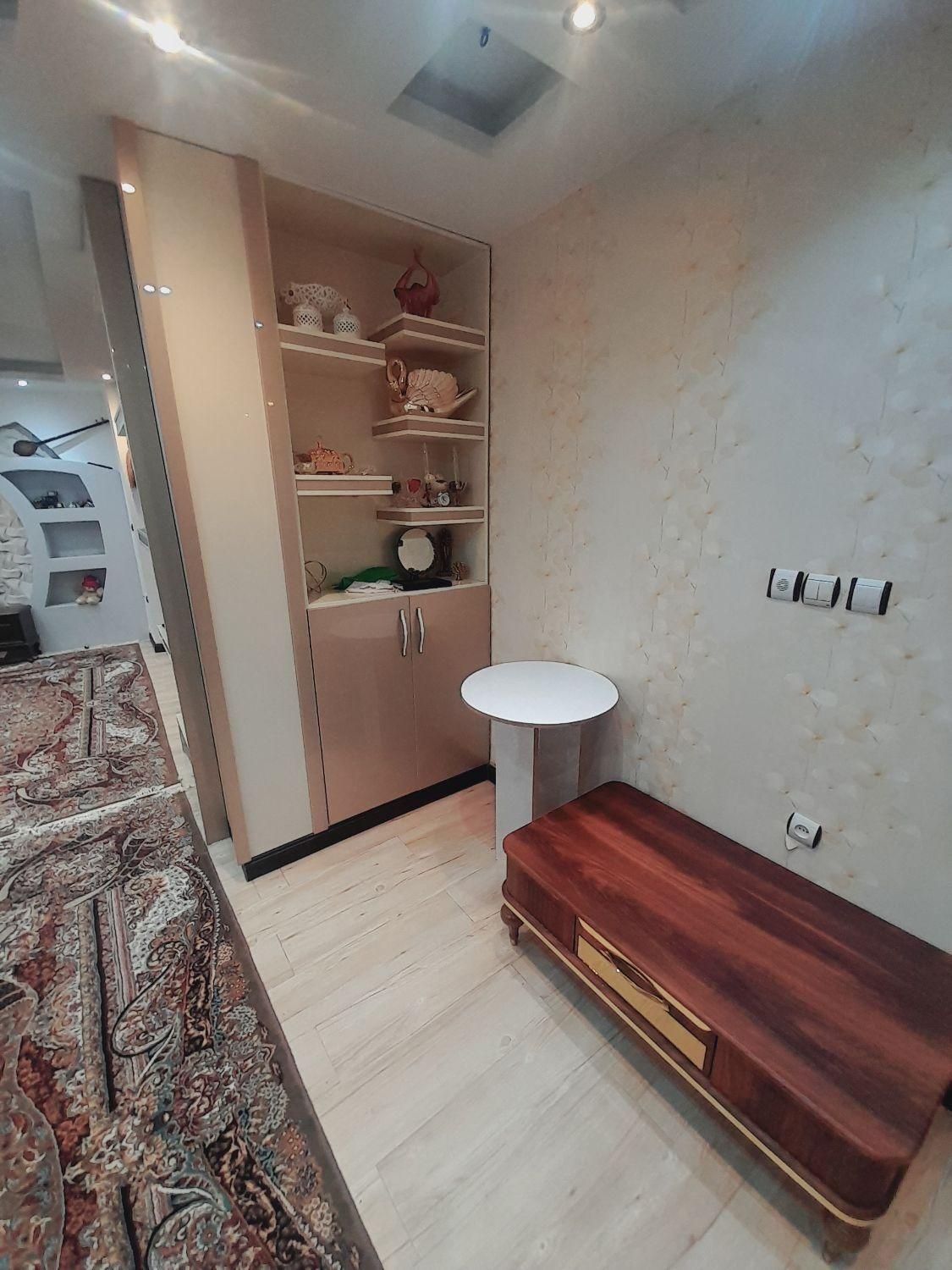 فروش آپارتمان ۲طیقه ۲ واحد با هم|فروش آپارتمان|فومن, |دیوار