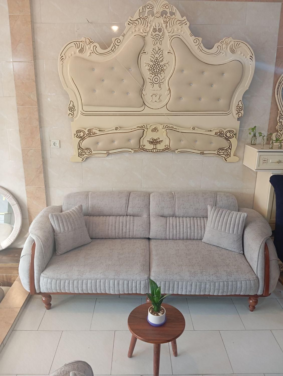 مبلمان ویولنت|مبلمان خانگی و میز عسلی|کاشان, فاز ۲ ناجی آباد|دیوار