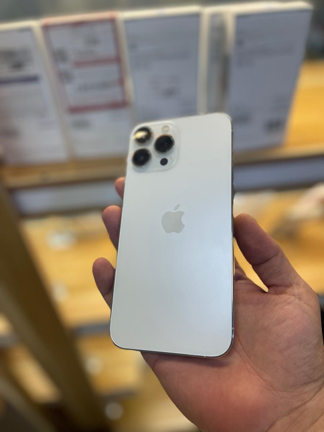 اپل iPhone 13 Pro Max با حافظهٔ ۱ ترابایت|موبایل|تهران, گیشا (کوی نصر)|دیوار