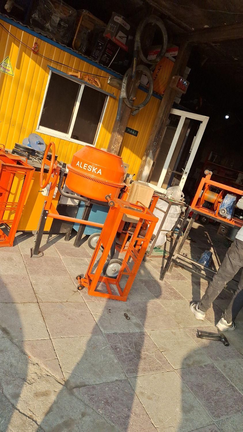 تعمیر و سرویس میکسر بتونیر خلاطه کمپکتورمیلگردبر|ماشینآلات صنعتی|تهران, دولتخواه جنوبی|دیوار