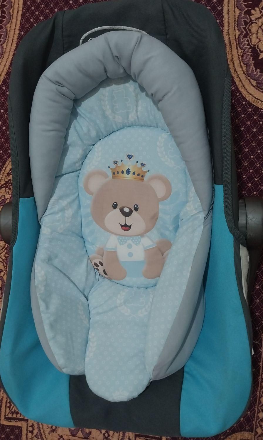 کریر|کالسکه و لوازم جانبی|بروجرد, |دیوار