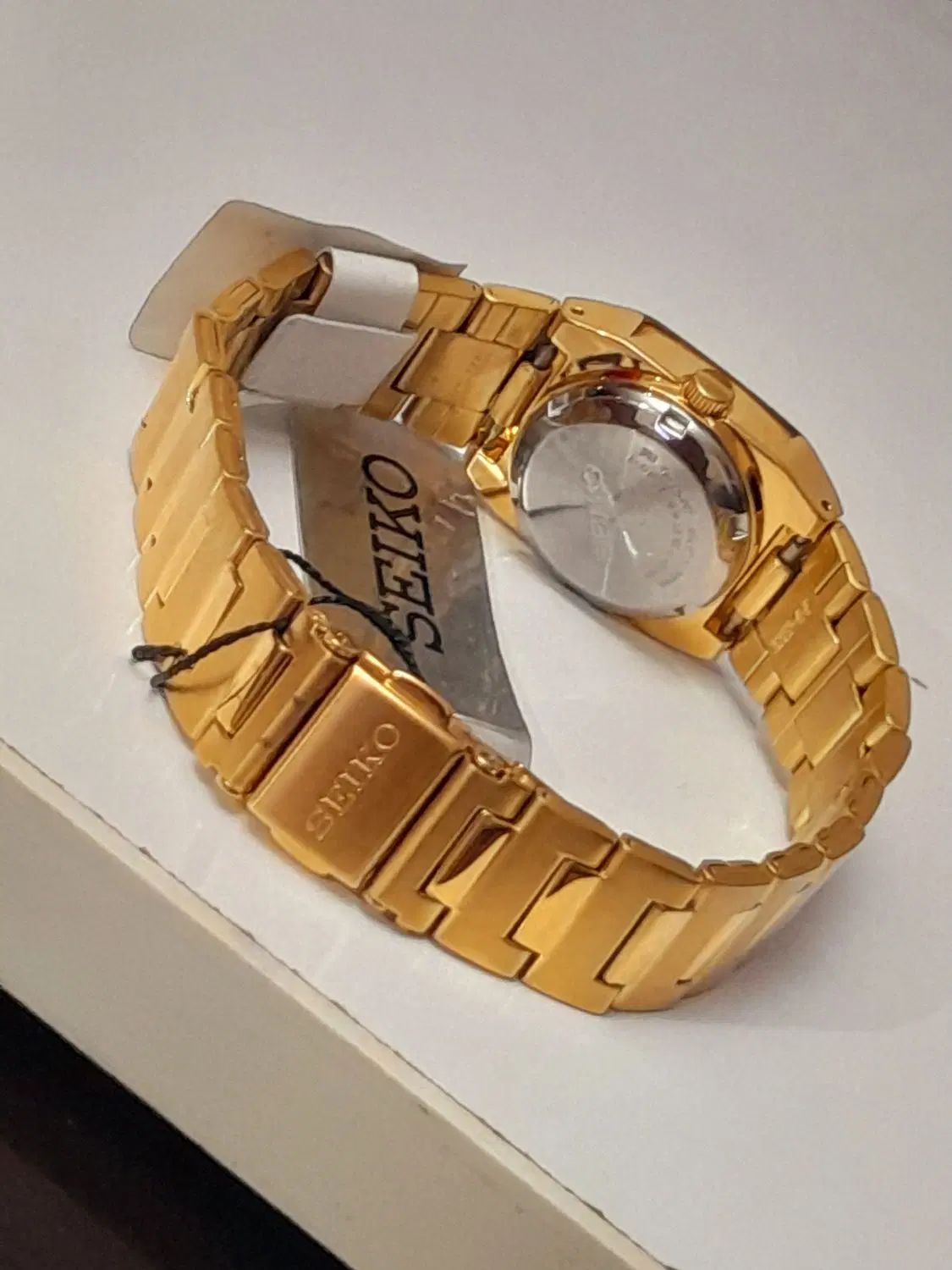 ساعت Seiko صفحه تلویزیونی قدمت 45 سال آک و پلمپ|ساعت|تهران, فرمانیه|دیوار