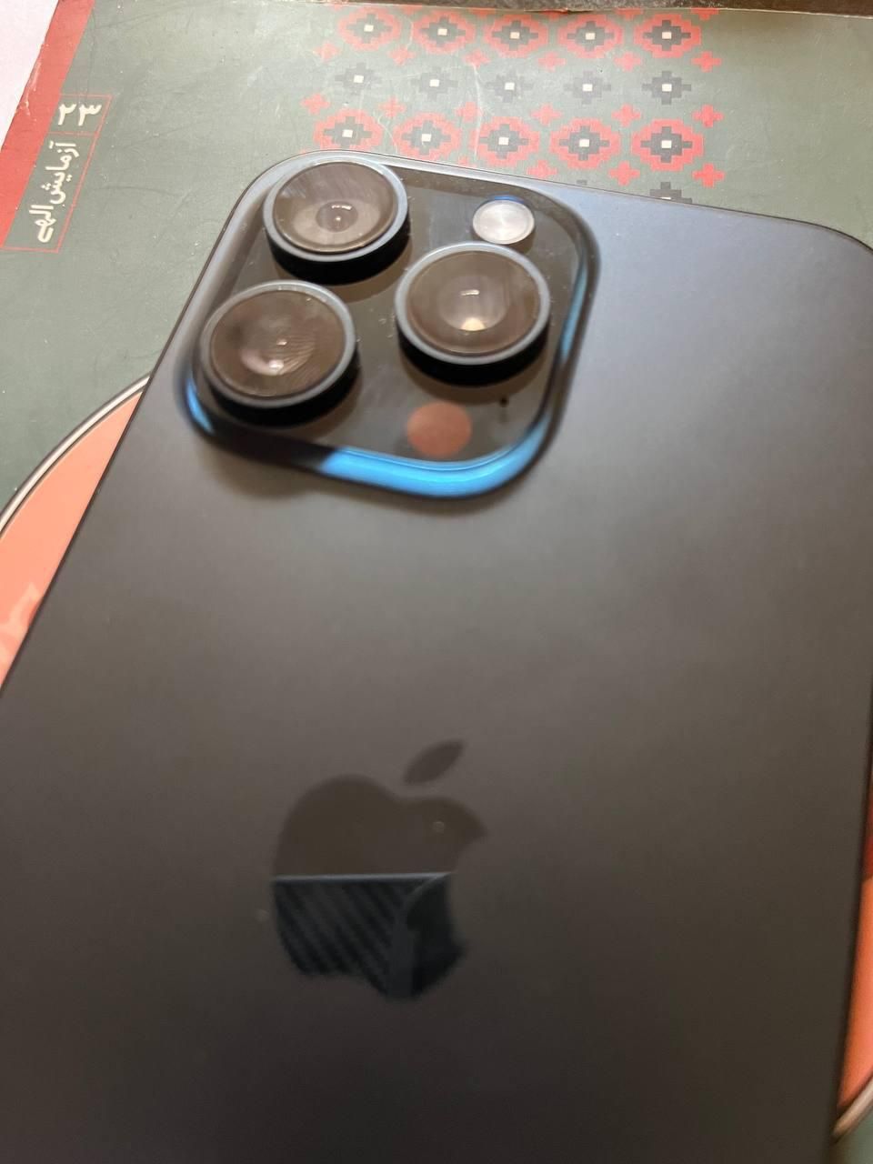 اپل iPhone 15 Pro Max با حافظهٔ ۲۵۶ گیگابایت|موبایل|اصفهان, باغ زرشک|دیوار