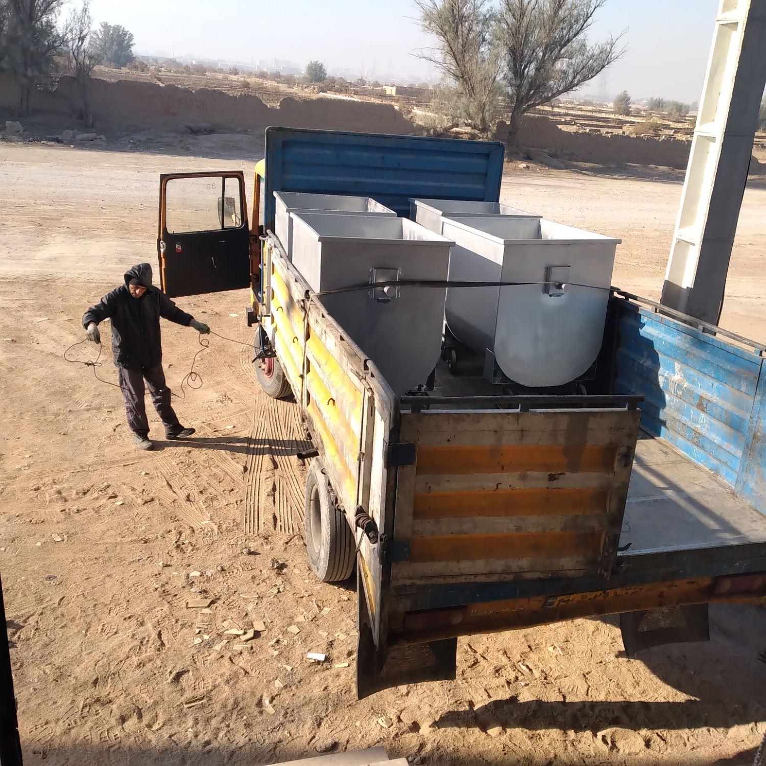 مخزن (گاری) زباله سطل زباله فنسی|لوازم نظافت|یزد, |دیوار