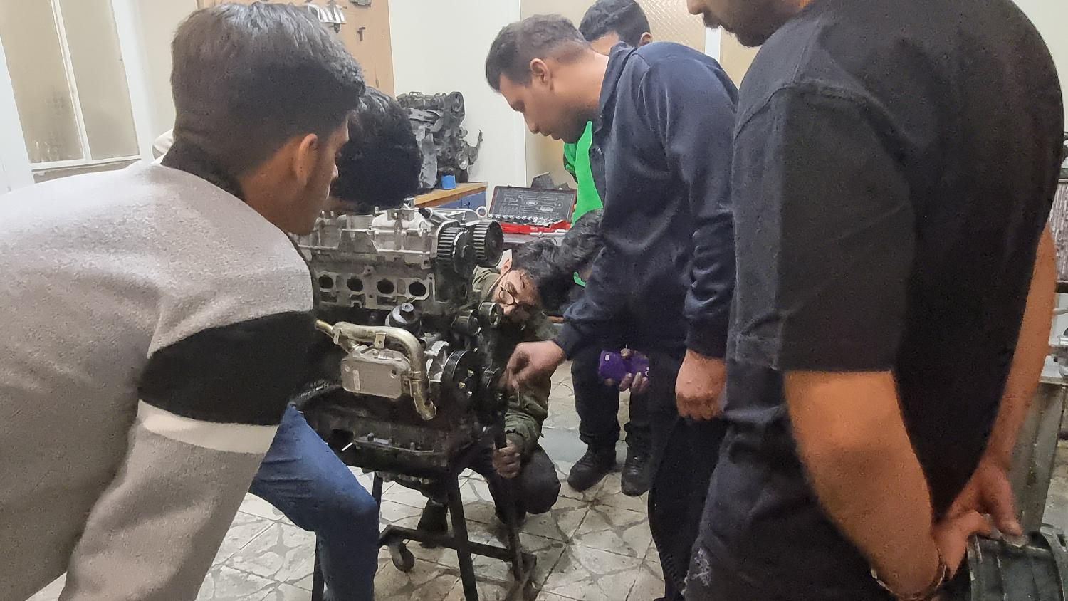 آموزشگاه مکانیکی آموزش مکانیک خودرو تعمیرات خودرو|خدمات آموزشی|تهران, شیخ هادی|دیوار
