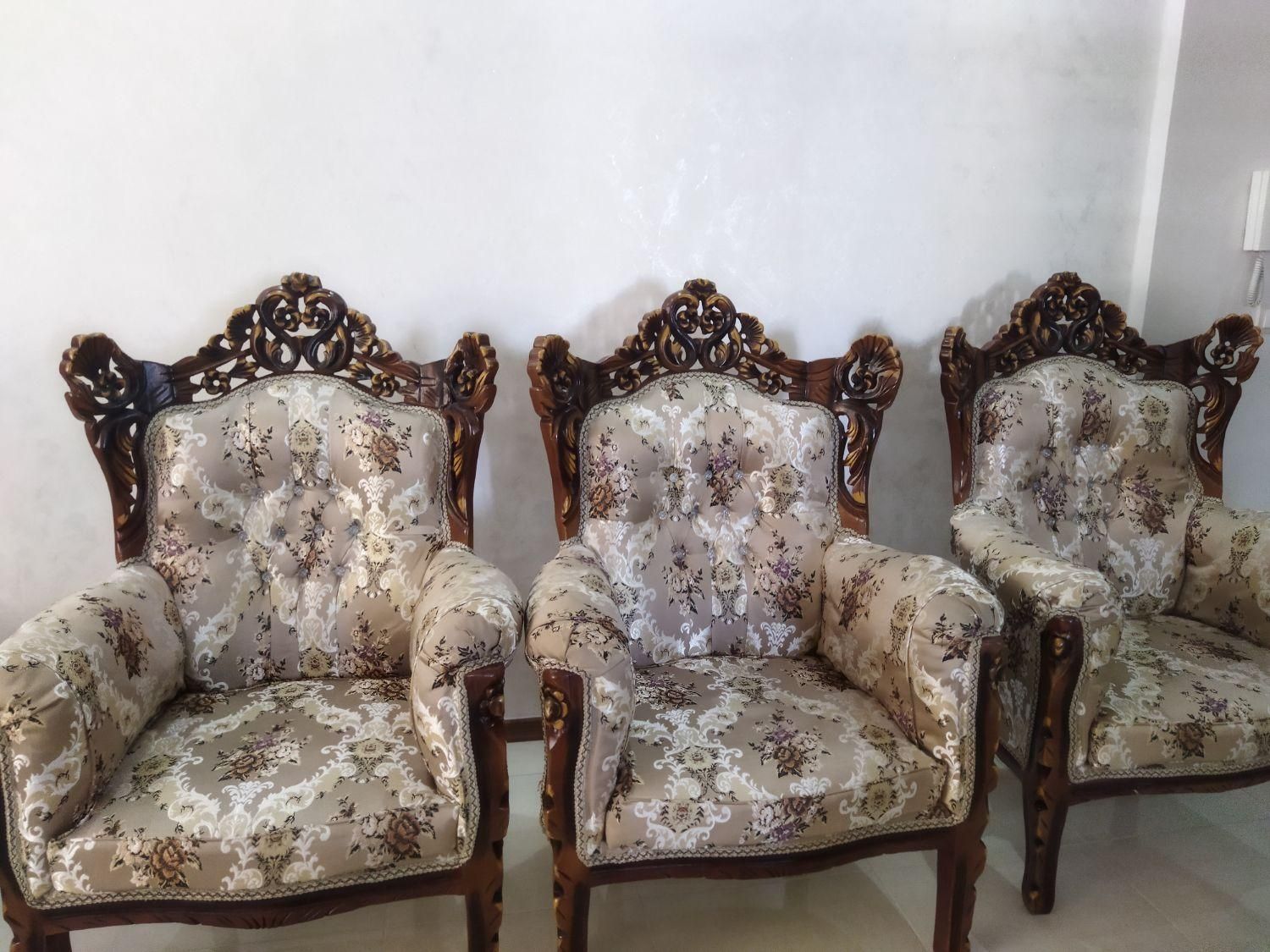 مبلمان|مبلمان خانگی و میز عسلی|رشت, پل تالشان|دیوار
