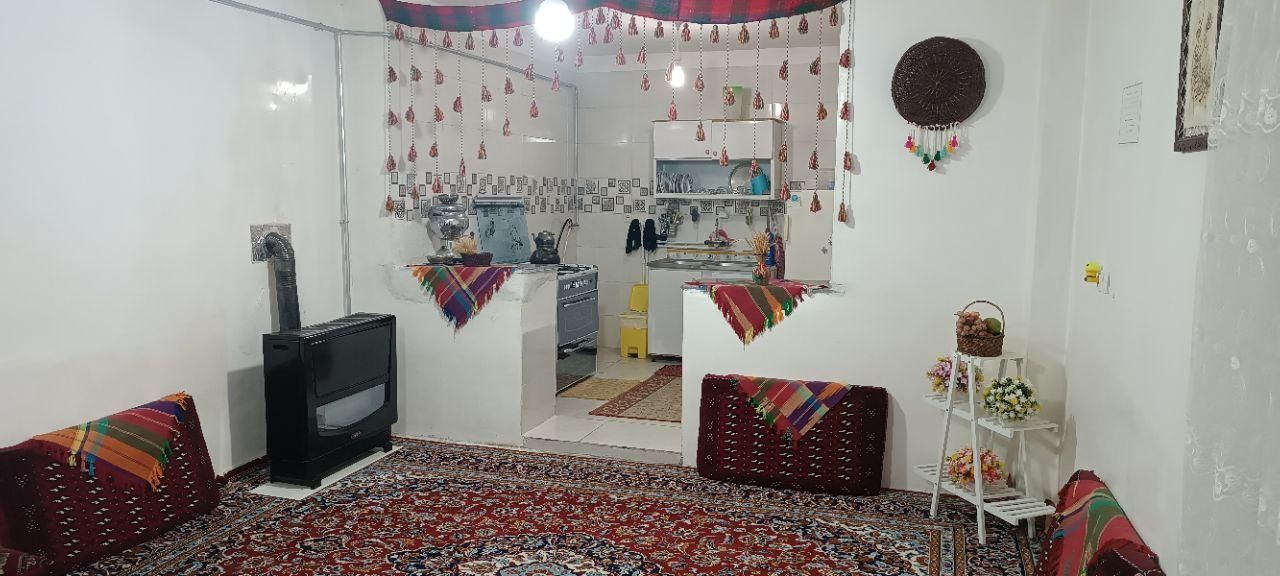 سویت با پارکینگ اختصاصی پاوه داریان|اجارهٔ کوتاه‌مدت آپارتمان و سوئیت|پاوه, |دیوار