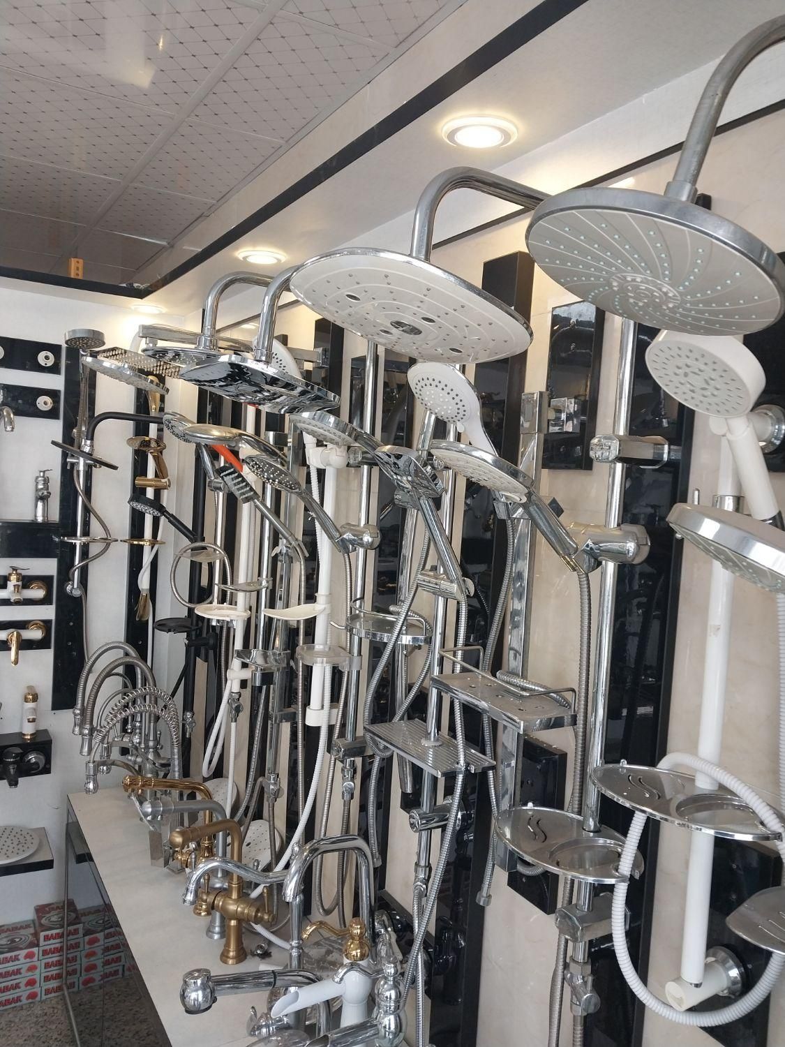 علم دوش حمام|لوازم حمام|رشت, رودباری|دیوار