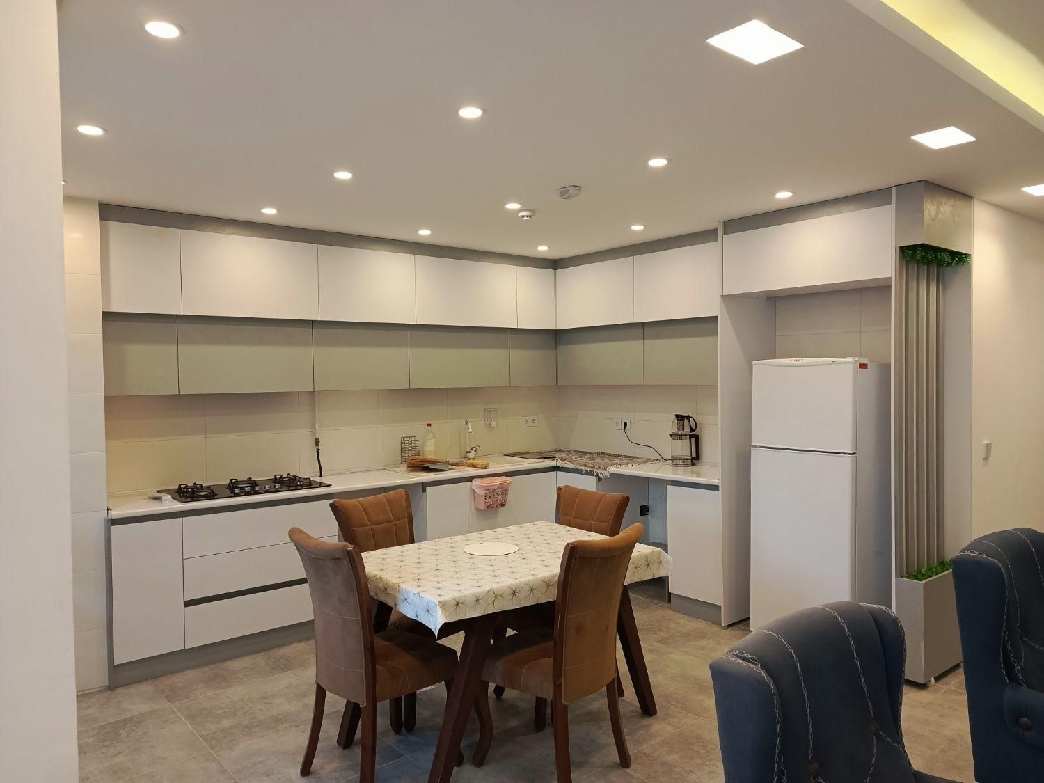 هتل،اجاره روزانه،مسافرخانه،سویت،سوئت|اجارهٔ کوتاه‌مدت آپارتمان و سوئیت|سنندج, |دیوار