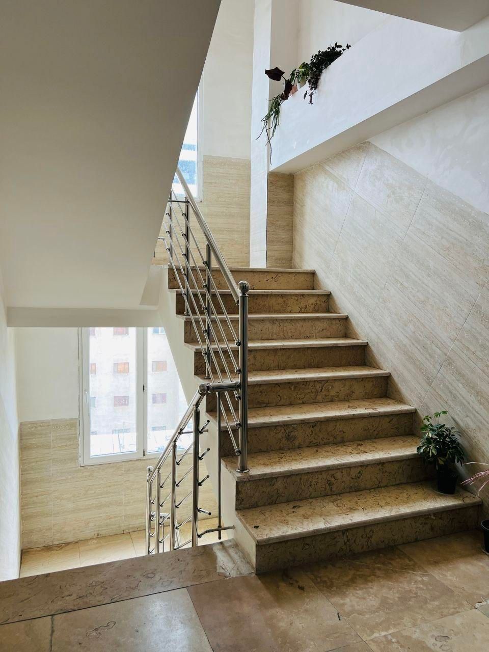 فروش واحد اداری مجتمع ونوس هشتگرد|فروش دفتر کار، اتاق اداری، مطب|هشتگرد, شهرک ولیعصر (مصلی)|دیوار