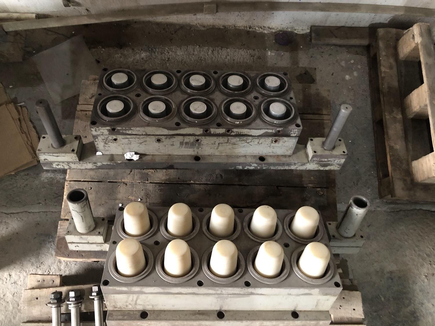 فروش قالب ترموفرمینگ دهانه ۹۵-۷۵|ماشینآلات صنعتی|تهران, گرگان|دیوار