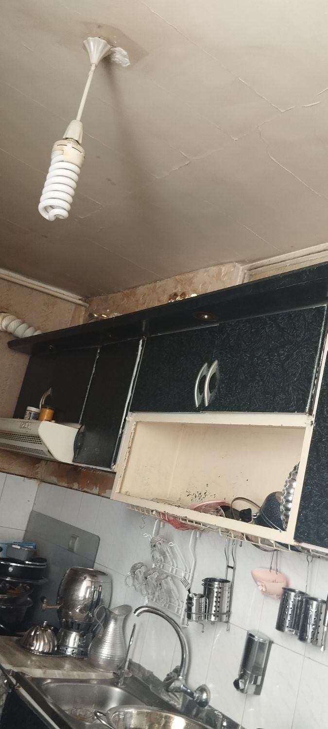 آب چکان باهم|آب‌چکان و نظم‌دهنده ظروف|قرچک, |دیوار