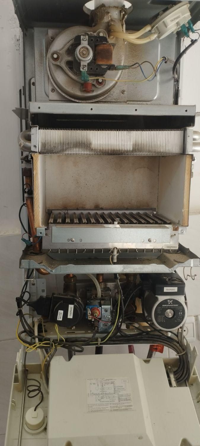 تعمیرات تخصصی پکیج و آبگرمکن دیواری|خدمات پیشه و مهارت|ابهر, |دیوار