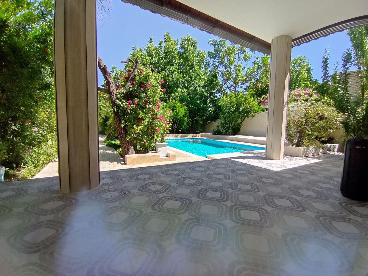 اجاره روزانه ویلا باغ در فاروق|اجارهٔ کوتاهمدت ویلا و باغ|مرودشت, تخت جمشید|دیوار