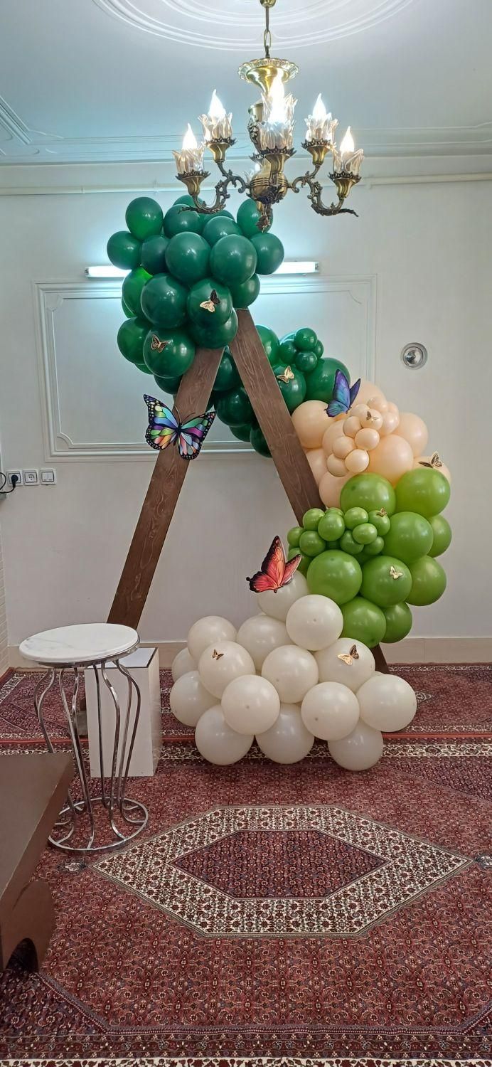 بادکنک آرایی گل آرایی تم تولد افتتاحیه|خدمات پذیرایی، مراسم|زنجان, |دیوار