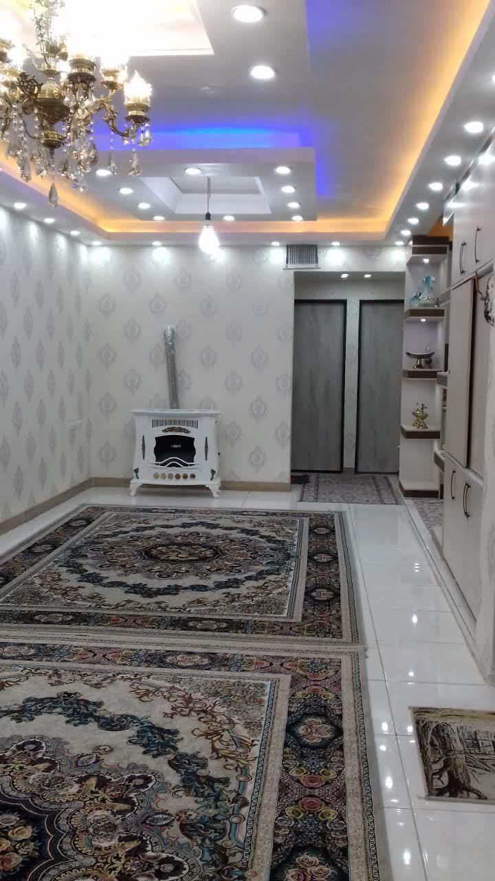 اپارتمان۸۰متری لاله ها تک واحد حصارک اسلامشهر|فروش آپارتمان|اسلام‌شهر, شهرک سعیدیه|دیوار